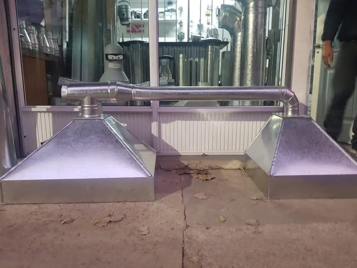 Campanas metálicas para extracción de humo y vapores